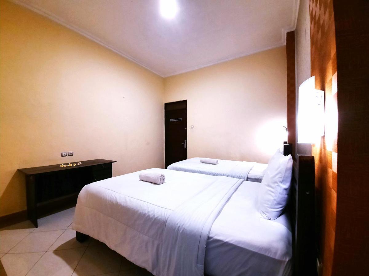 Ganggas Homestay Jimbaran  Exterior photo