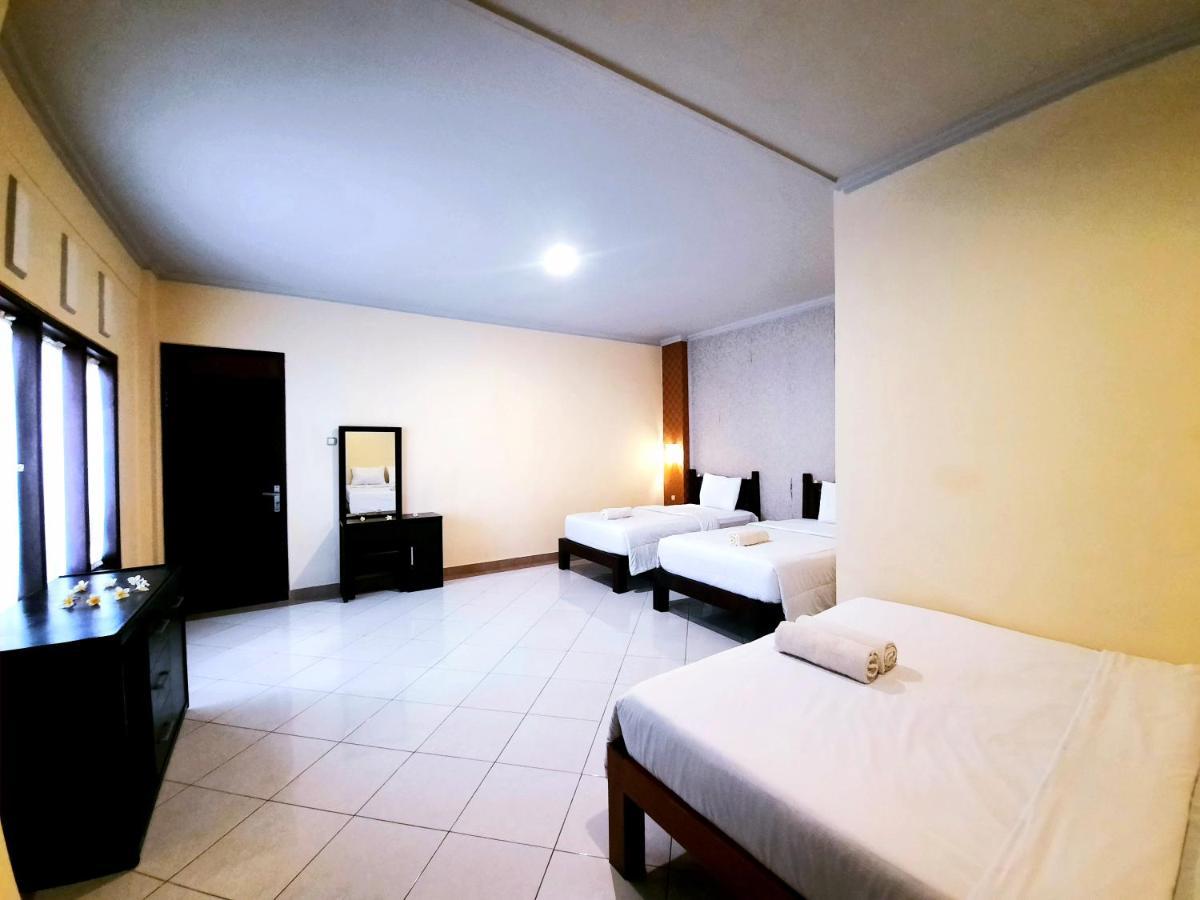 Ganggas Homestay Jimbaran  Exterior photo